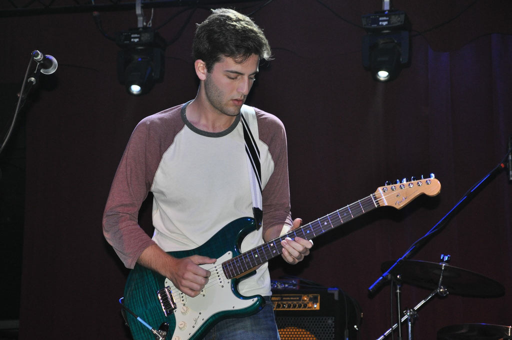 Meet Lenny Miller: The New Generation of Guitar Gear Lovers