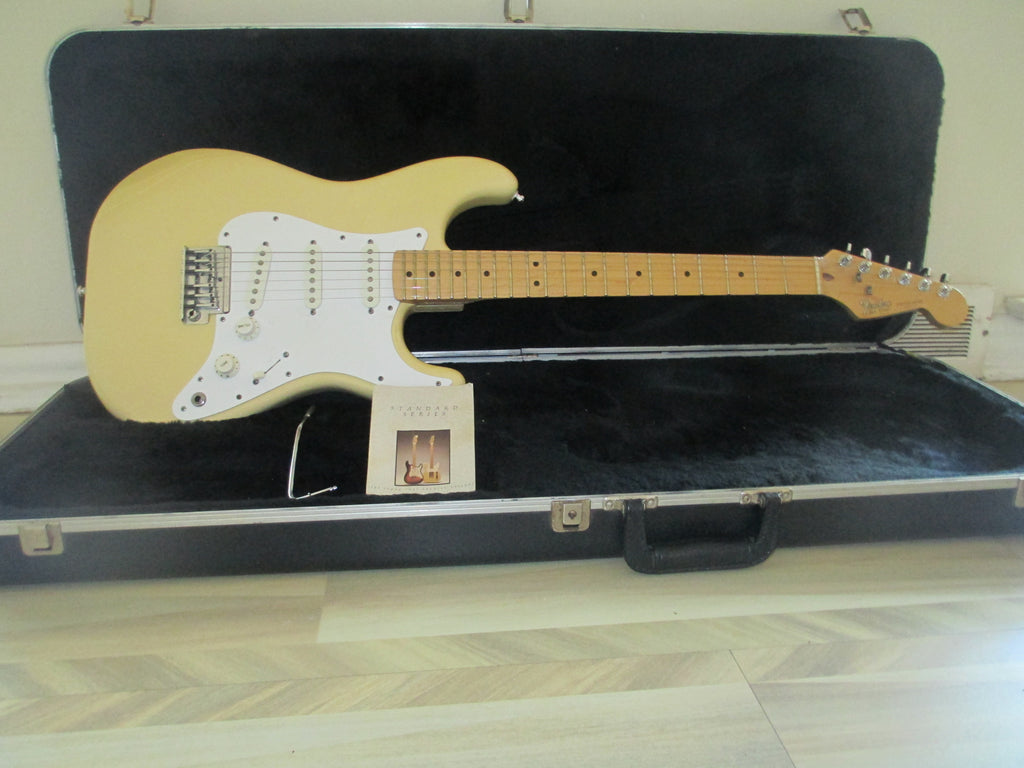 Vintage 1983 Fender Stratocaster 2-Knob Dan Smith Era American
